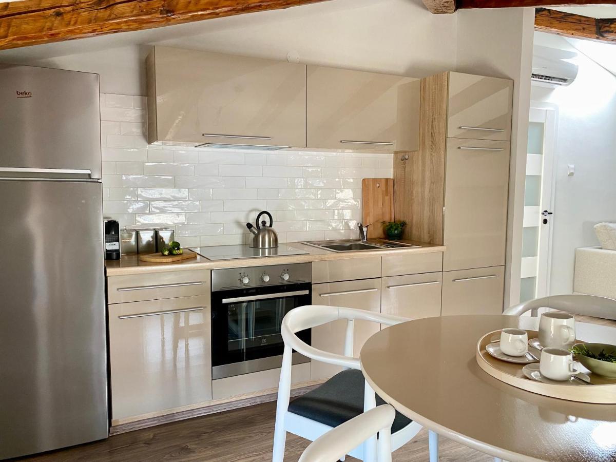Parentium Loft Center Square Apartment Porec Luaran gambar