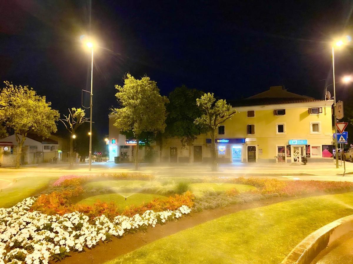 Parentium Loft Center Square Apartment Porec Luaran gambar